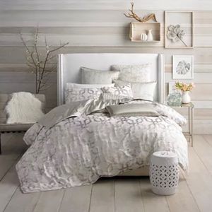 Hotel collection duvet comforter